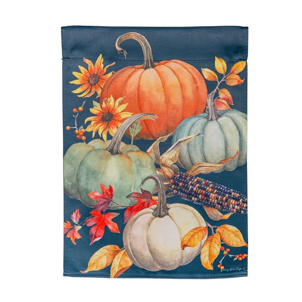 Evergreen Pumpkin Decorative Garden Flag