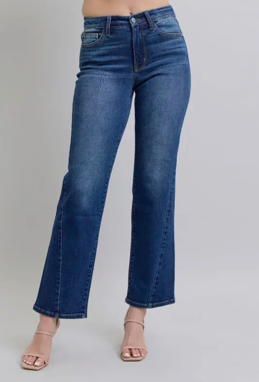 Straight Fit Mid rise Judy Blue Jeans